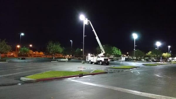 Well lit parking lot lighting is not only a great way to continue to attract customers, It reduces a variety of liability items!