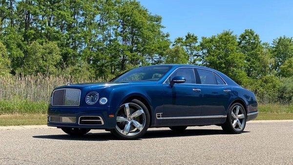 Bentley Mulsanne is available for daily rental, please call to make reservation 4044323113