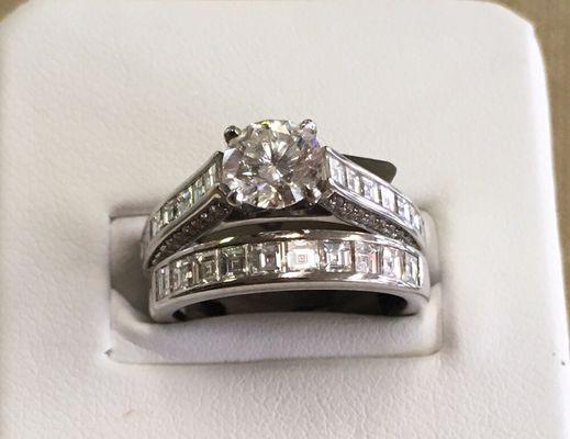 White gold, platinum diamond rings available all size diamonds at a great price available at Top Fine Jewelry