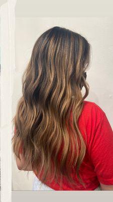 Balayage highlights / lived in