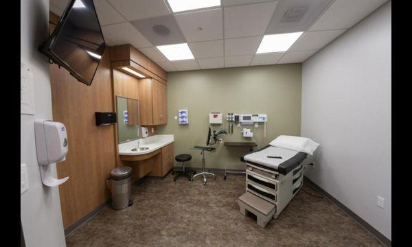 Mercy-GoHealth Urgent Care East Battlefield, MO Location Exam Room