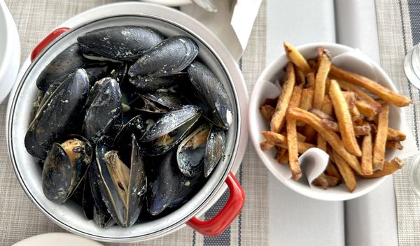 Mussels & fries