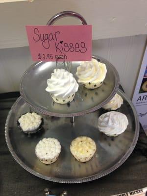 Sugar kiss cupcakes