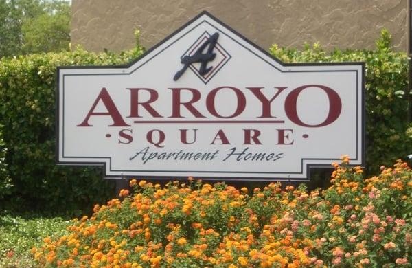 Arroyo square apartments