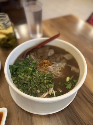 Boat Noodles / Guay-Tiew Reua