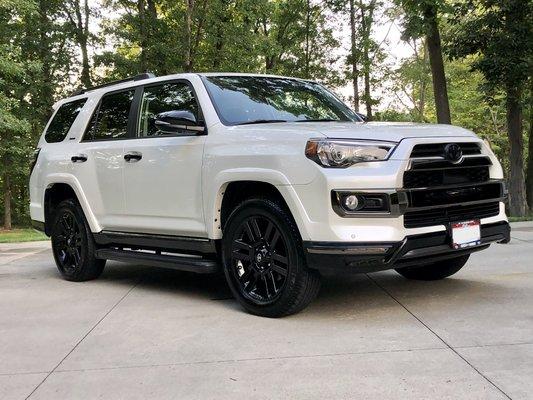 4-Runner: 1-Stage Paint Correction, Loaded Interior Detail