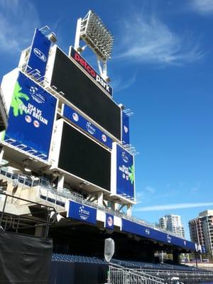 reproHAUS wrapped Petco Park for the Davis Cup 2014! Over 300 pieces of vinyl including the scoreboard!