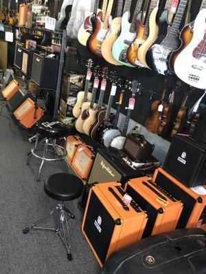 Dan's Guitars And Music