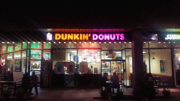 Dunkin' Donuts @ The Plaza at Harmon Meadow