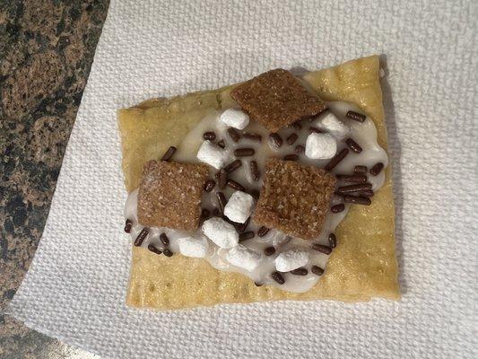 S'mores mini pop tart