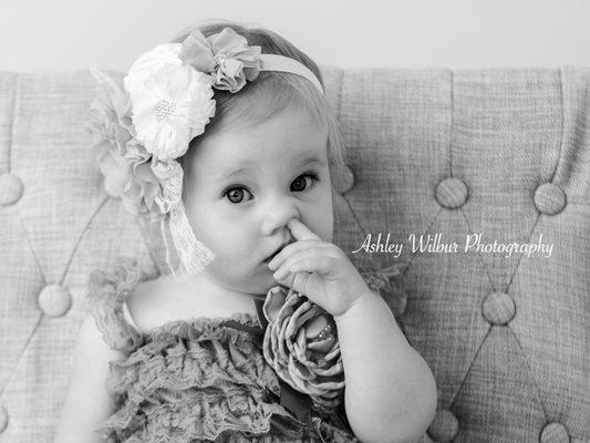 Milestone sessions for babies 6+ months