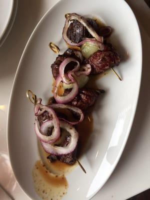 Hanger steak skewers