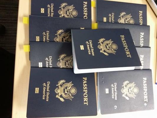 Vengan a tramitar su pasaporte para jovenes y adultos  los atenderemos pronto y rapido ...