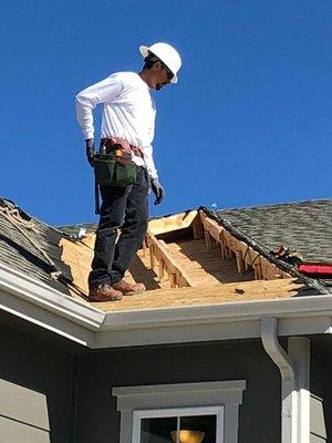 Framing flaw on a brand new build! This home buyer was saved from potential roof failure and insurance nightmare!