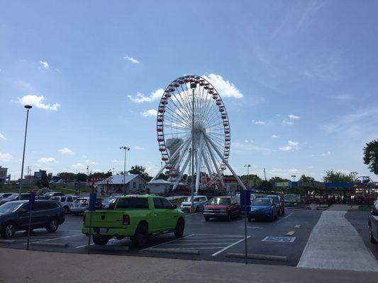 Ferris Wheel