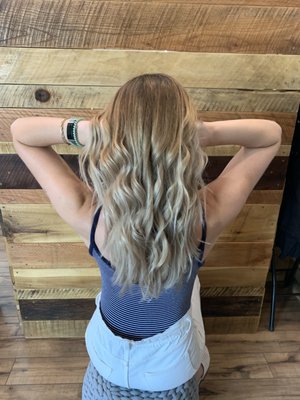 Balayage  root smudge  beach waves