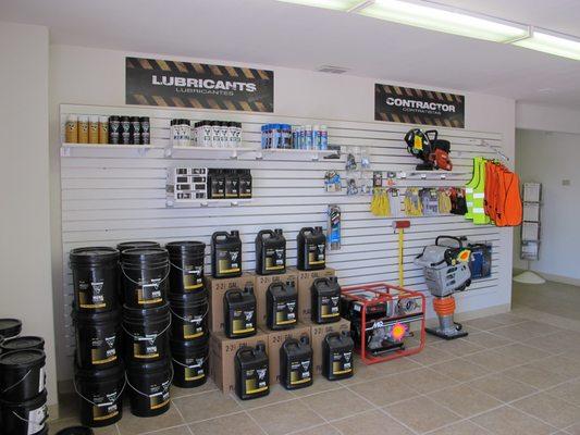 Vermeer stocks a variety of contractor accessories.