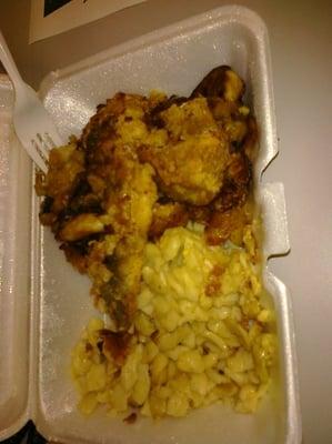 Fry Whiting Fish with Mac and Cheese