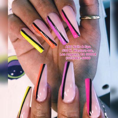 Trending nails design