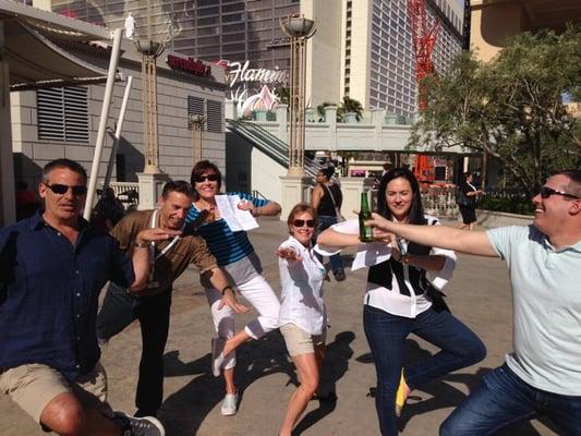 Nice moves by this scavenger hunt team on The Strip