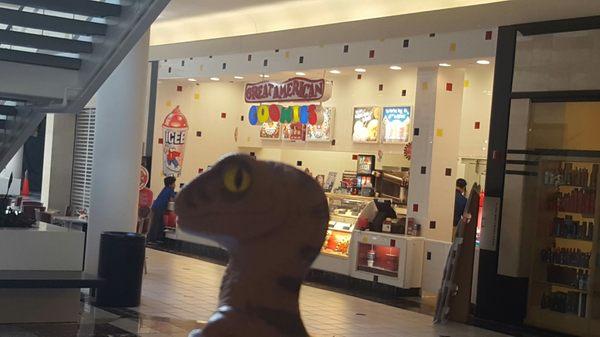 Bob the Raptor Says "These Mammals have really good cookie prey."