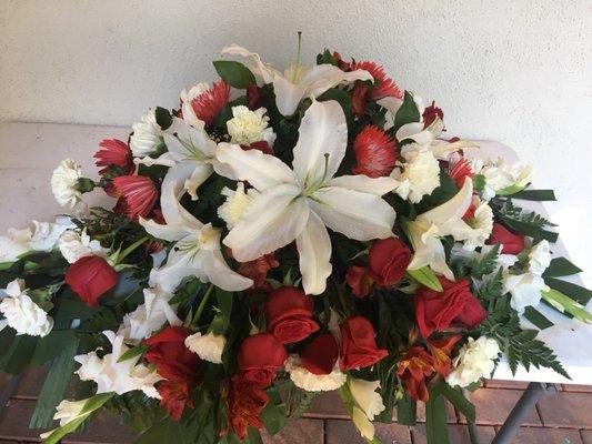 Casket flowers for open casket