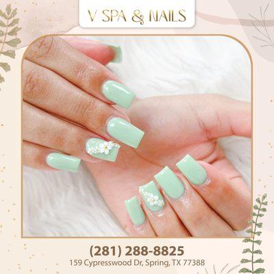 We appreciate a fine piece of art on your nail. Every dedication to it requires such fantastic skills. Let us bring this wonderful art to