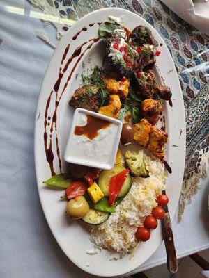 Beautiful clean full flavored kebab combo plate