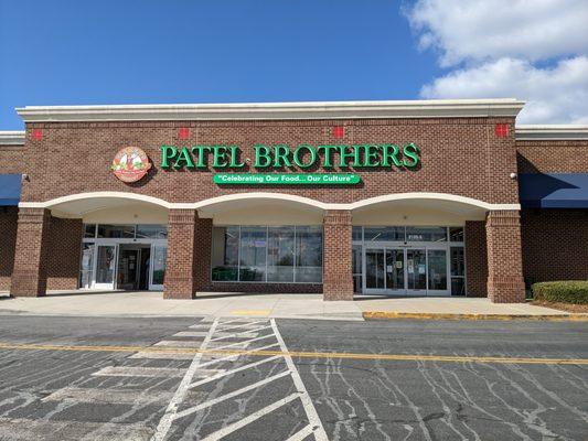 Front of Patel Brothers, University City, Charlotte