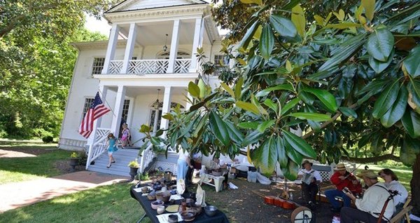 Magnolia Grange on planters Day