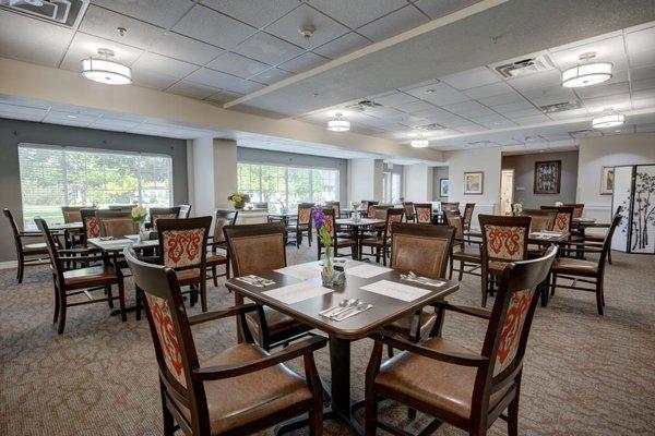 The Courtyards at Mountain View | Independent Living, Assisted Living & Memory Care | Denver, CO | Dining