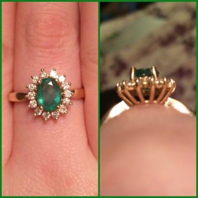 REAL Emerald and diamond ring