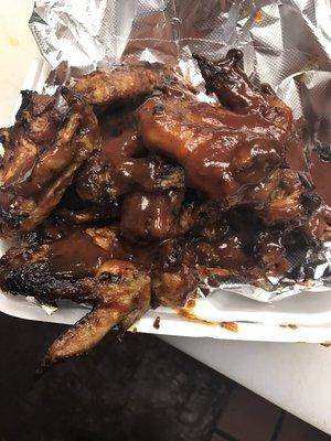 Smoked Wings (extra BBQ sauce)