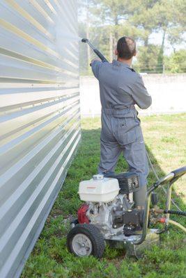 jason-power-washing-house-wash