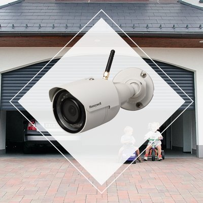 Full HD Wireless Outdoor Camera