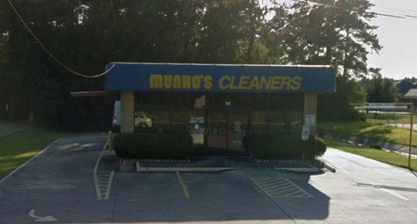 Munro's Dry Cleaners