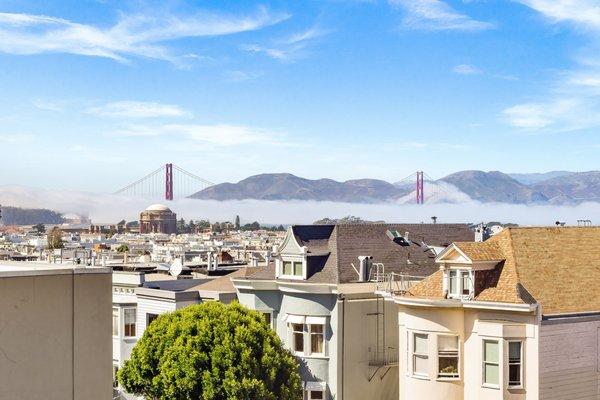 NB Smile Design | Nazanin Barkhodari, DDS -- SF dental office stunning views of the Golden Gate Bridge and Palace of Fine Arts