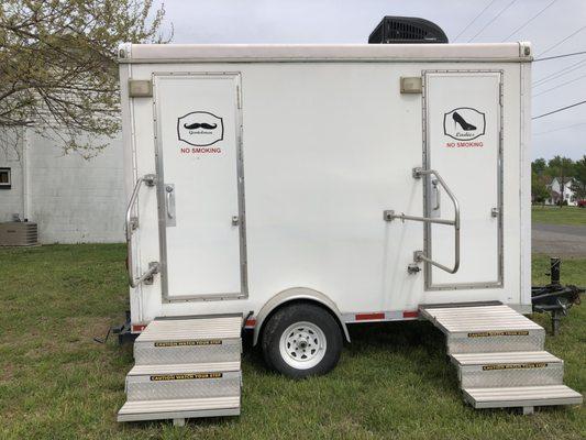 Elite 3 Restroom Trailer