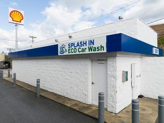 Get your car wash at Splash In located at 4598 Kirkwood Hwy, Wilmington, DE!