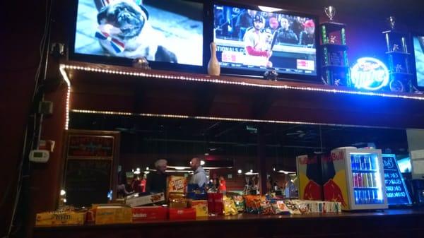 Relaxed, sports, and juke box