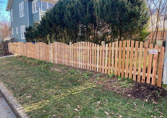 Convex Cedar Wood Picket Fence with 2in. Spacing in Between Pickets