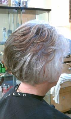 Inhance the beautiful silver in her hair !