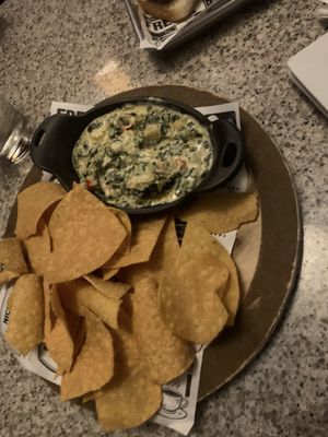 Spinach artichoke drip and chips