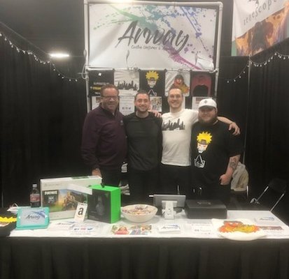 Keith and Mario from Arway Linen joined Mark and Sal at Arway Apparel's booth at 2019 PhillyCon