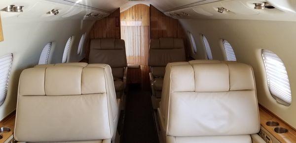 Learjet 60 interior