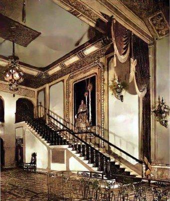 Kenosha's original GATEWAY Theatre (now RHODE Theatre) grand staircase to the balcony and upper lobby.