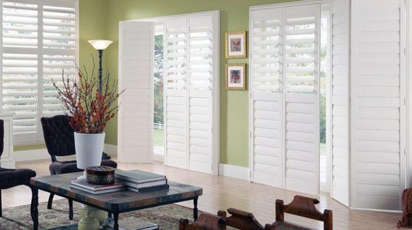 Bifold plantation shutters