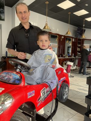 Toddler pre vacation haircut at our favorite spot!