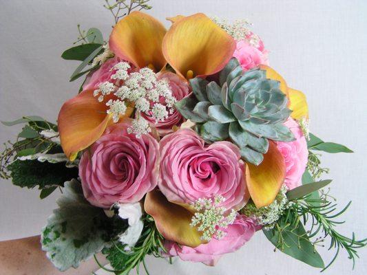 Beautiful wedding bouquet!