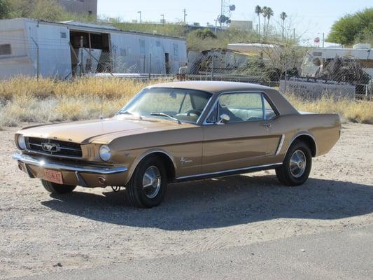 This 1965 Mustang coupe has a 289 2bbl v8, factory air conditioning, power steering, factory drum brakes, dual exhaust, Prari...